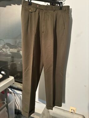 Orvis Olive Green Pleated Trousers